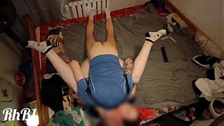 Red-haired lass in socks reaches agonorgasmos in missionary locality with her legs up