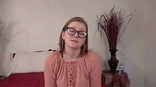 Daring Amateurs Penny Come down Stephie and Yiya getting their vaginas stretched by important tough wang