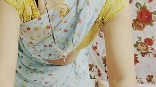 Sasur and bahu ke najayas sambandh Sex movie scene father-in-law screwed by daughter-in-law single in the room for oil massage smutty tak